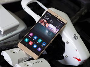 华为引领移动智能时代 智能手机与移动支付的便捷革命